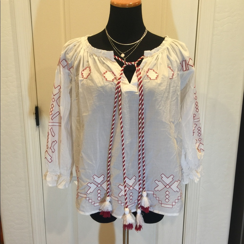 Harlyn white/red trim peasant blouse 🌸Size Large